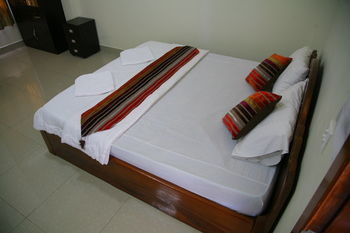 Mk City Hotel Sihanoukville Esterno foto