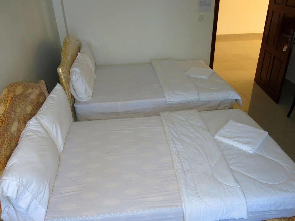 Mk City Hotel Sihanoukville Esterno foto